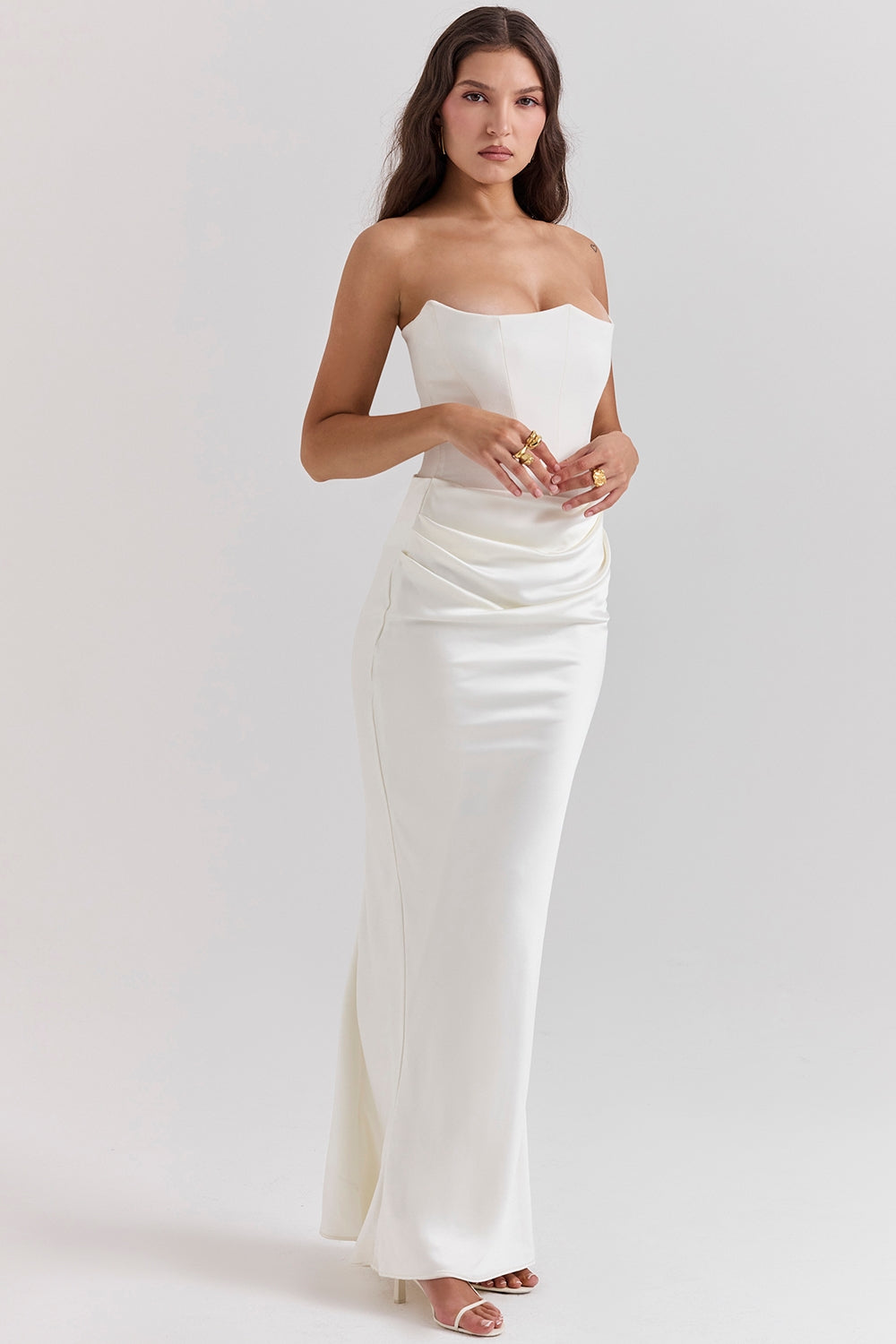 Élodie – Robe longue bustier à corset